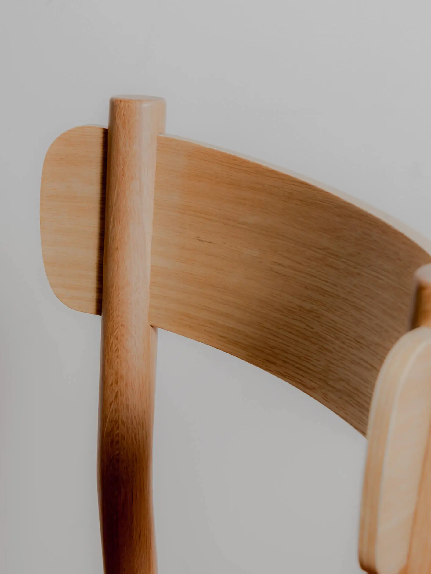 American Oak Charlie dining chair back rest detail close up from the front view